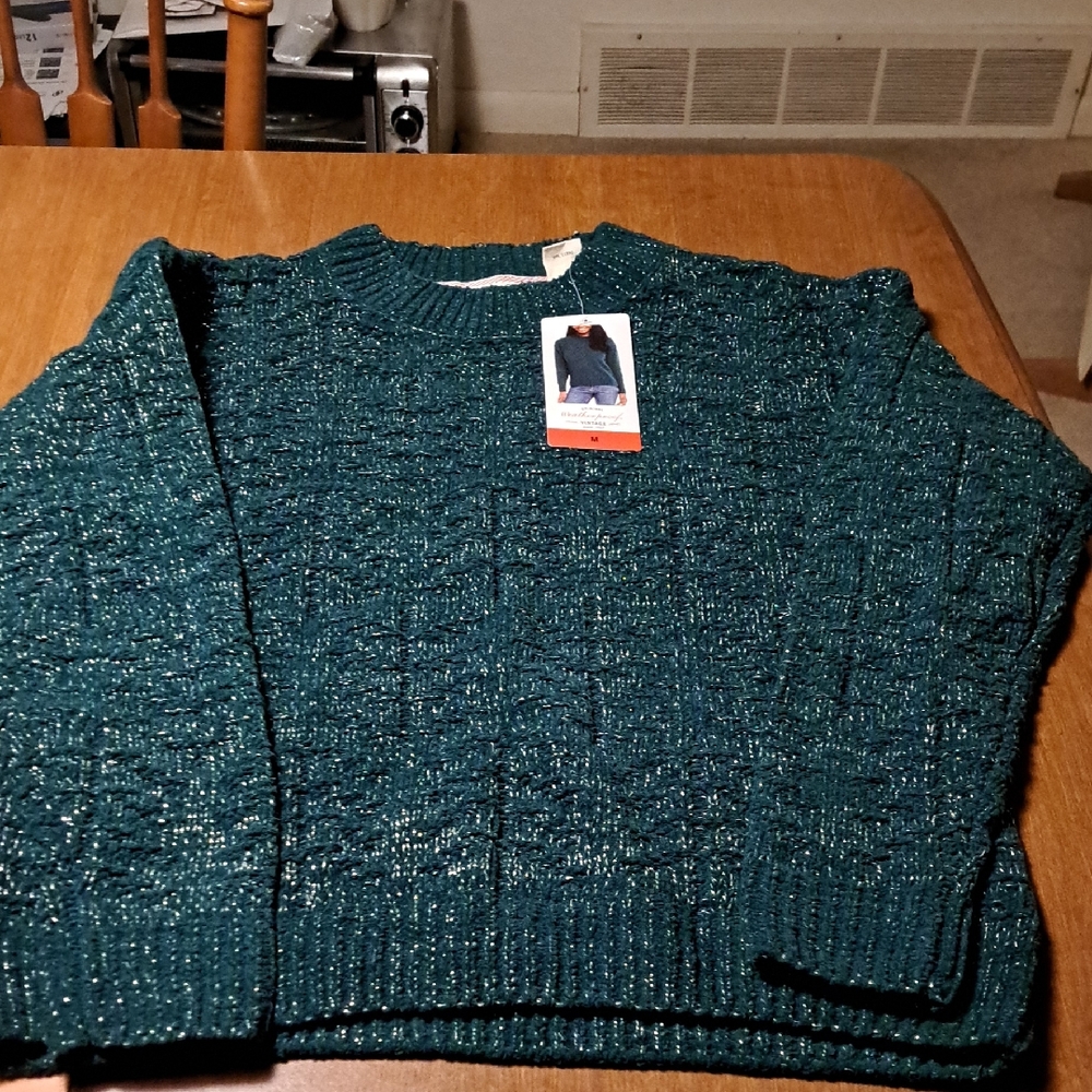 FLASH SALE Weatherproof Vintage green sweater M